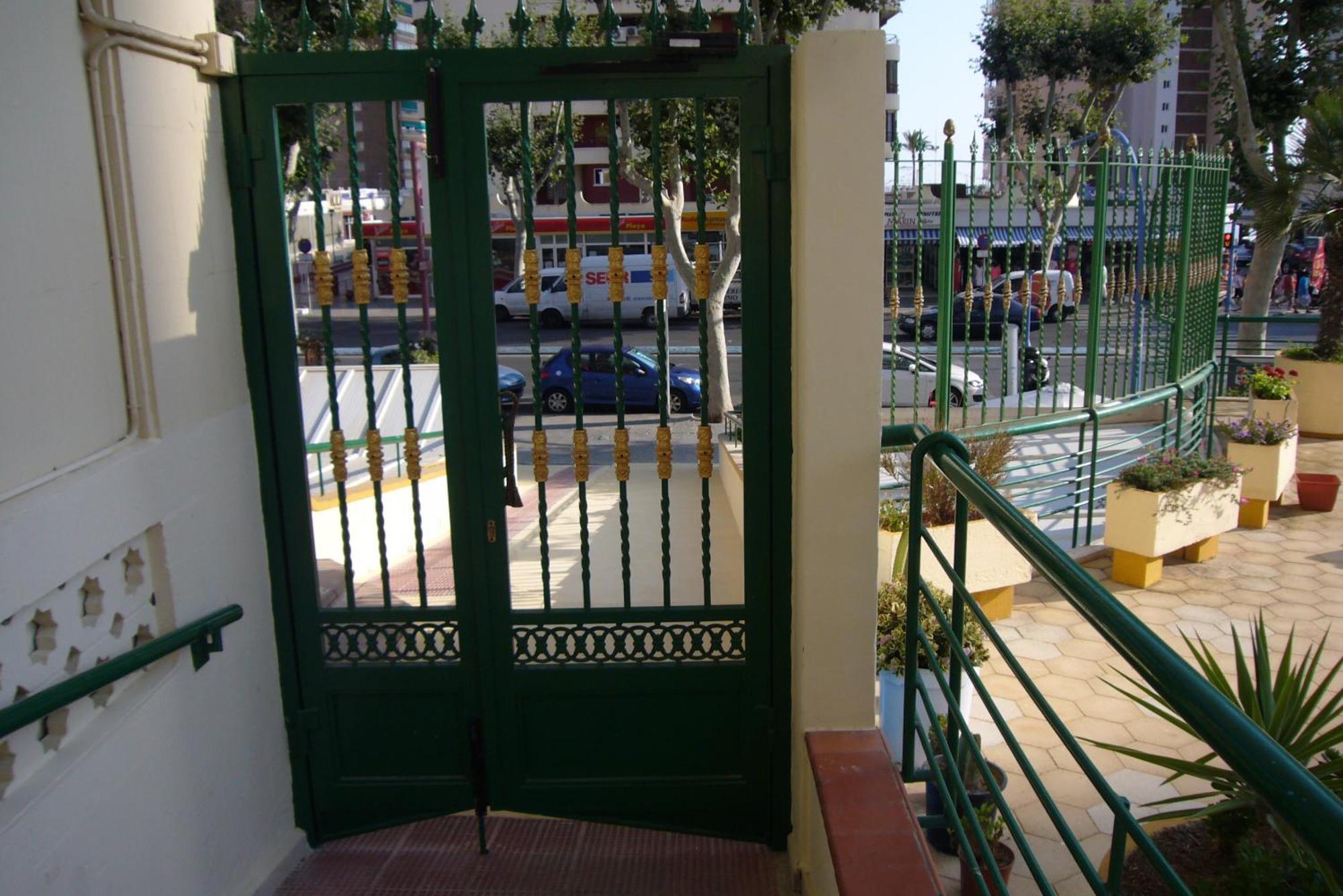 Coblanca 3 - Fincas Arena Benidorm Ngoại thất bức ảnh